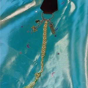 Unique Bag Charm, One-of-a-Kind Lime Green Keychain! 🌱 
Dragonflye Edition